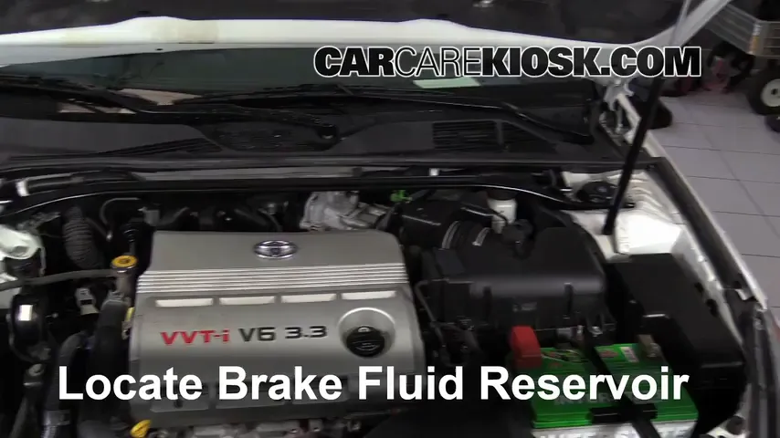 2006 Toyota Solara SLE 3.3L V6 Coupe Brake Fluid